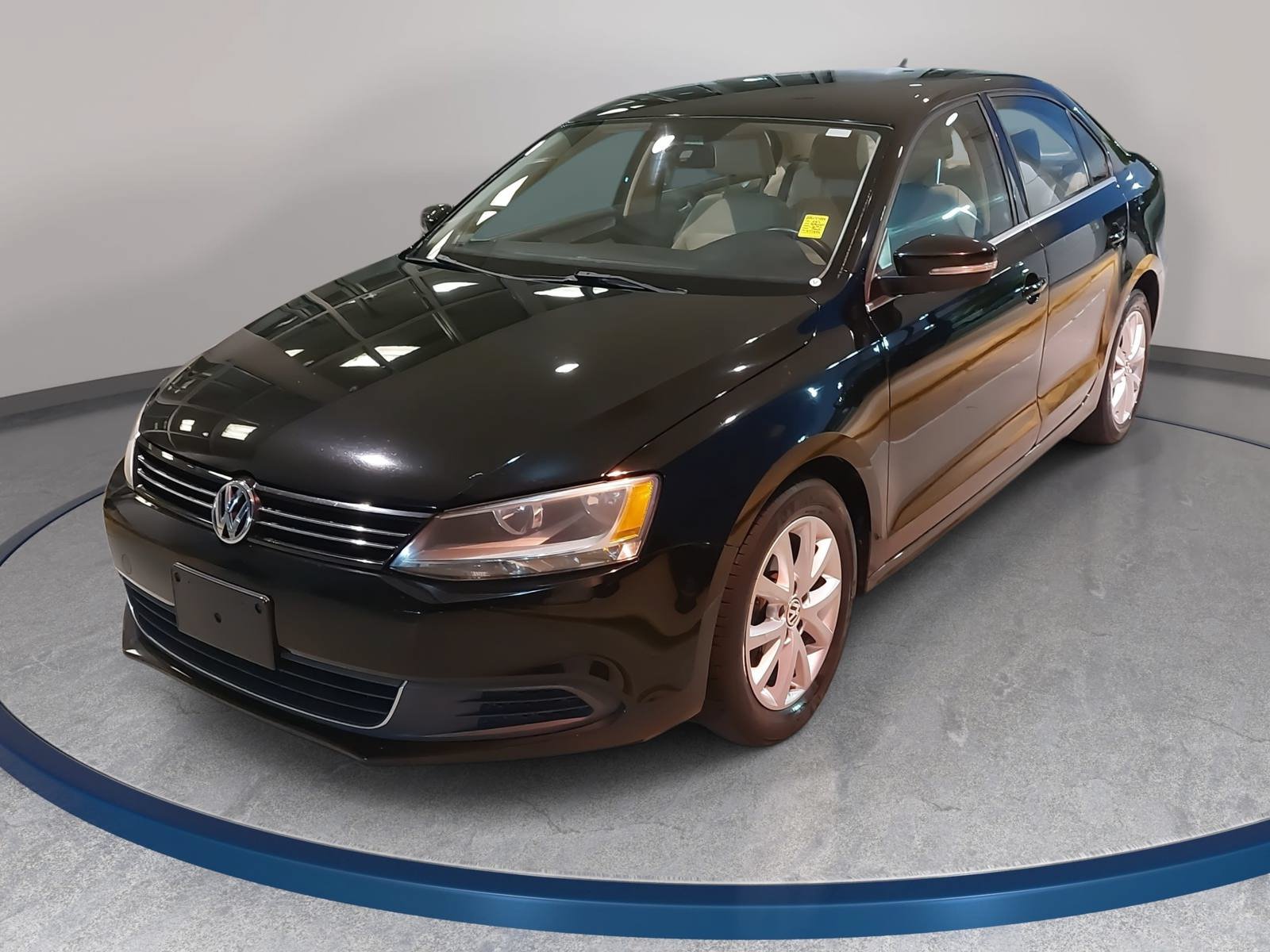 Used 2013 Volkswagen Jetta SE FWD image 1