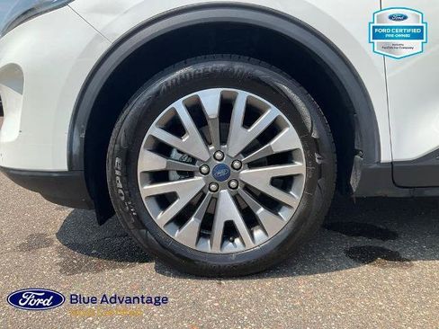 Certified 2022 Ford Escape Titanium w/ Class II Trailer Tow Package AWD/4WD image 30