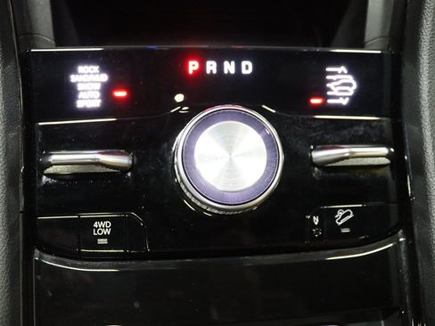 Used 2023 Jeep Grand Cherokee Summit AWD/4WD image 40