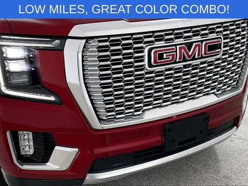 Used 2021 GMC Yukon Denali image 38