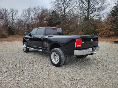 Used 2015 RAM 3500 Laramie image 3