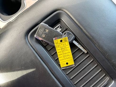 Used 2019 GMC Sierra 3500 Denali w/ Duramax Plus Package image 28