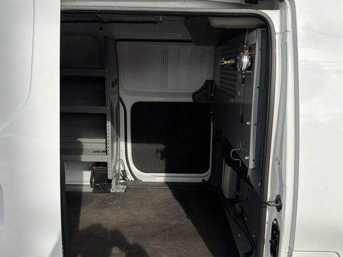 Used 2017 Nissan NV200 SV w/ Technology Package image 13