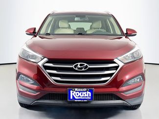 Used 2017 Hyundai Tucson SE Plus video 2