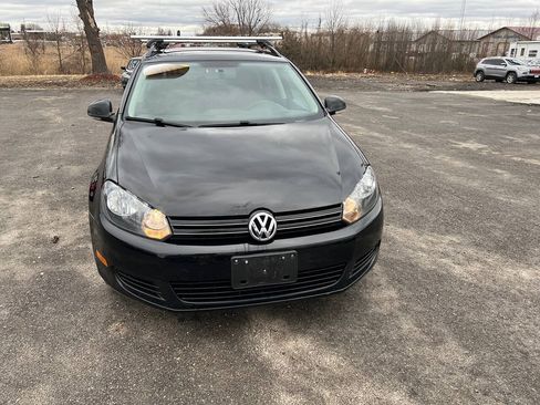 Used 2011 Volkswagen Jetta S FWD image 2
