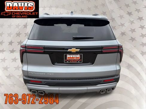 New 2026 Chevrolet Traverse LT w/ Driver Confidence Package AWD/4WD image 6