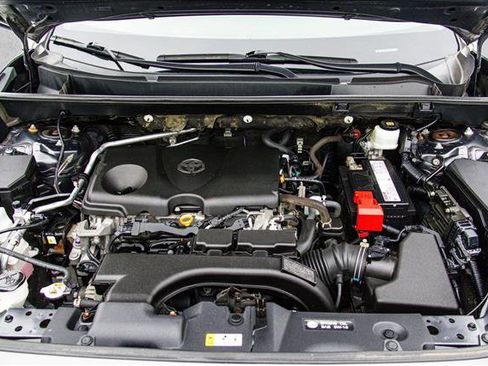 Used 2019 Toyota RAV4 XLE image 26