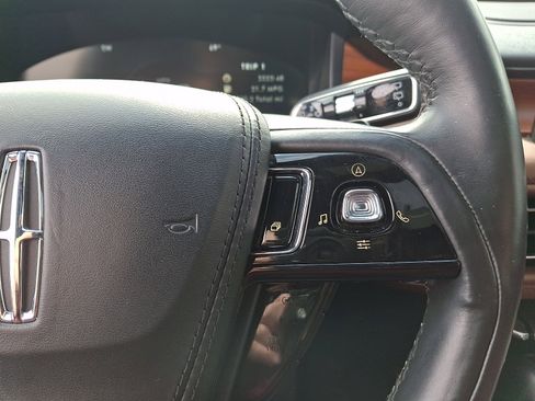 Used 2020 Lincoln Aviator Reserve w/ Equipment Group 201A image 21