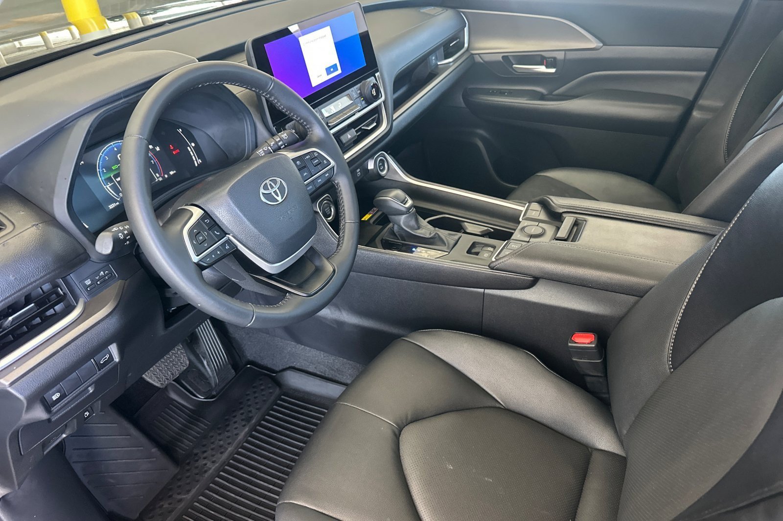 Certified 2026 Toyota Grand Highlander FWD image 9