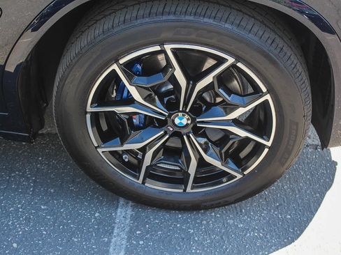 Used 2024 BMW X3 M40i image 9