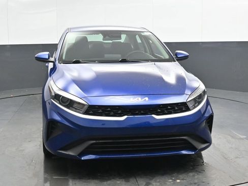 Used 2024 Kia Forte LXS image 5