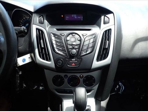 Used 2012 Ford Focus SE FWD image 15