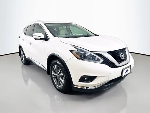 Used 2018 Nissan Murano SL w/ Cargo Package FWD image 3