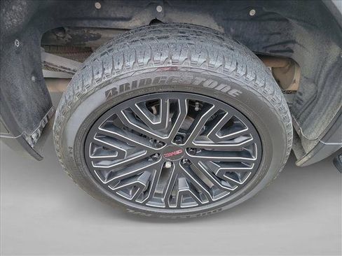 Used 2019 GMC Sierra 1500 Denali w/ Technology Package image 11