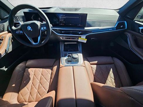 New 2026 BMW X5 xDrive40i w/ Climate Comfort Package image 18