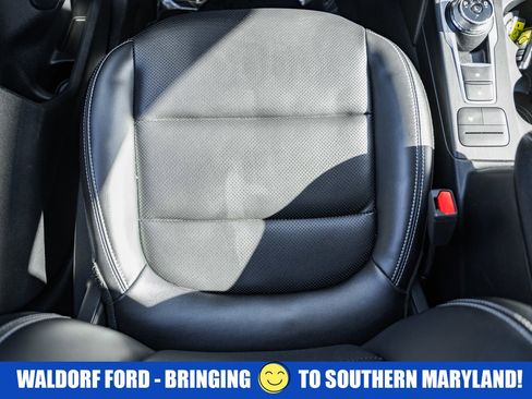 Used 2022 Ford Escape SEL image 34