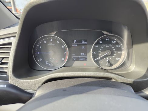 Used 2018 Hyundai Elantra SE w/ SE Connectivity Package 04 image 26