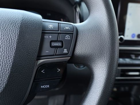 Used 2025 Toyota Camry LE image 20