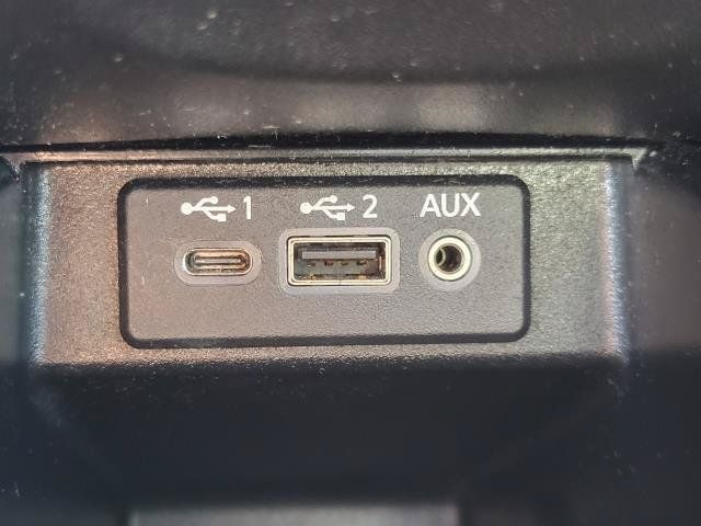 Used 2022 Nissan Maxima Platinum FWD image 28