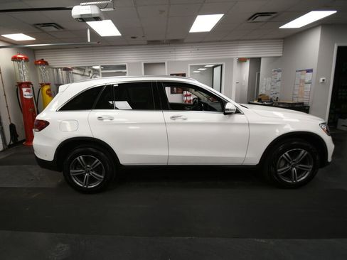 Used 2022 Mercedes-Benz GLC 300 4MATIC image 9