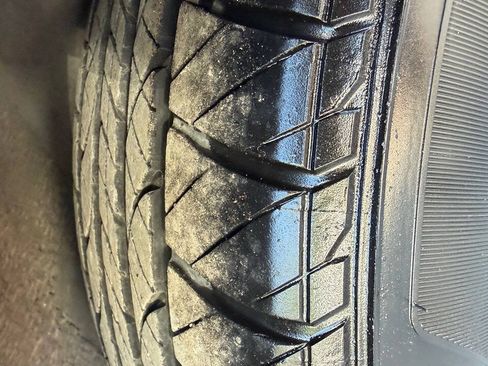 Used 2010 Honda Civic LX image 33