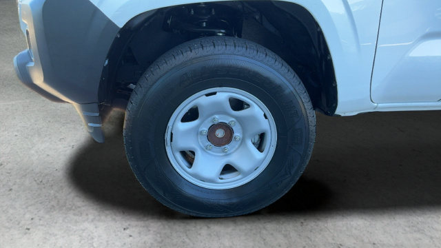 Used 2022 Toyota Tacoma SR RWD image 25