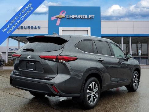 Used 2023 Toyota Highlander L image 5