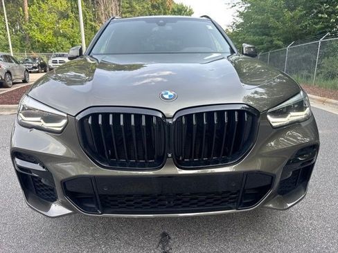 Used 2022 BMW X5 xDrive40i w/ M Sport Package AWD/4WD image 2