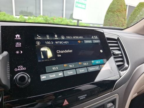 Used 2021 Honda Pilot EX-L image 6