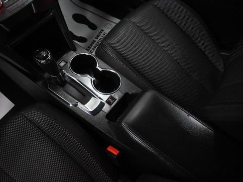 Used 2017 GMC Terrain SLE w/ Convenience Package image 11