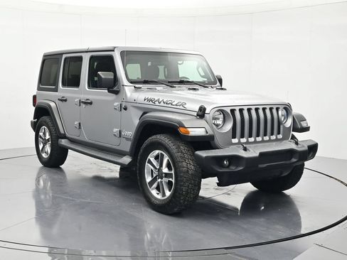 Used 2019 Jeep Wrangler Unlimited Sport w/ Technology Group AWD/4WD image 3