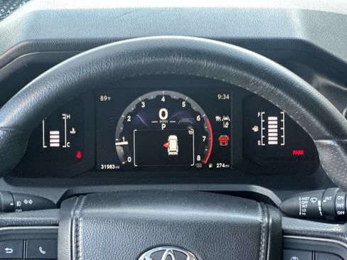 Certified 2025 Toyota 4Runner SR5 RWD image 28