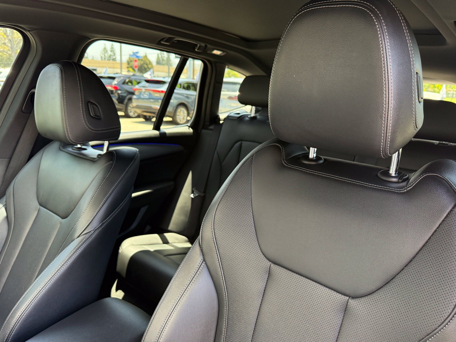 Used 2023 BMW X3 sDrive30i w/ M Sport Package RWD image 24