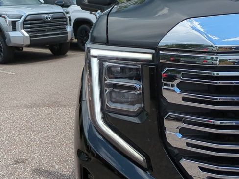 Used 2025 GMC Sierra 1500 Denali AWD/4WD image 10