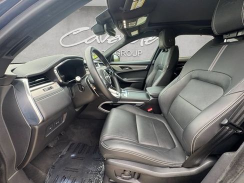 Used 2024 Jaguar F-PACE R-Dynamic S AWD/4WD image 19