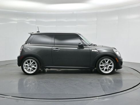Used 2011 MINI Cooper S image 22