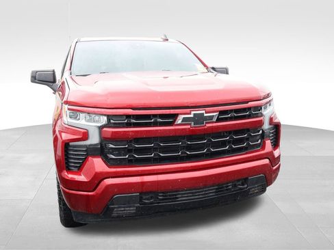 Used 2022 Chevrolet Silverado 1500 RST w/ Z71 Off-Road Package AWD/4WD image 10