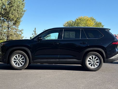 Used 2025 Toyota Grand Highlander AWD image 7