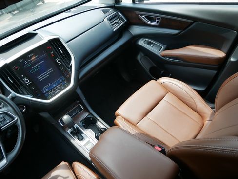 Used 2023 Subaru Ascent Touring AWD/4WD image 11