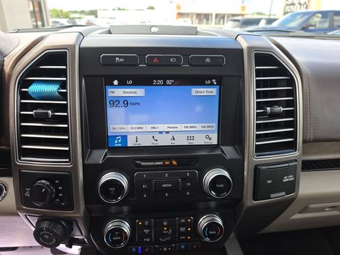 Used 2019 Ford F150 Limited AWD/4WD image 17
