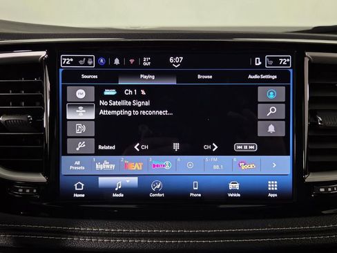 New 2026 Chrysler Pacifica Select w/ S Appearance Package image 24