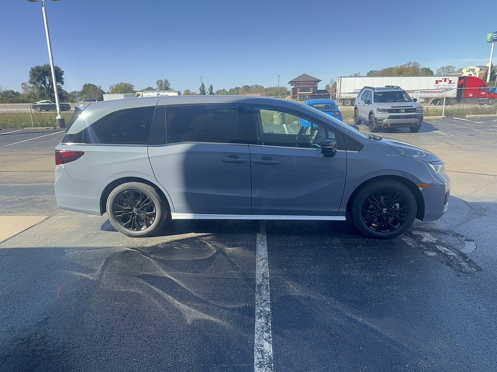 New 2027 Honda Odyssey Sport-L image 4