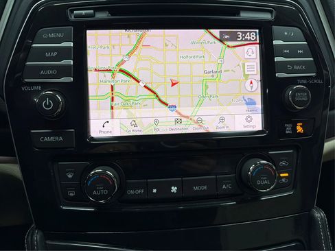 Used 2019 Nissan Maxima Platinum w/ Sport Mat Group FWD image 23