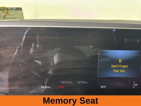 Used 2024 Mercedes-Benz GLE 350 4MATIC image 18