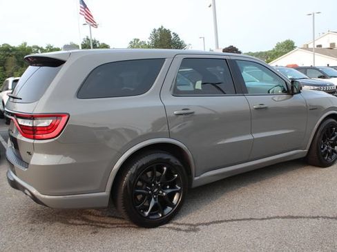 Used 2022 Dodge Durango R/T w/ Tow 'N Go Package AWD/4WD image 32
