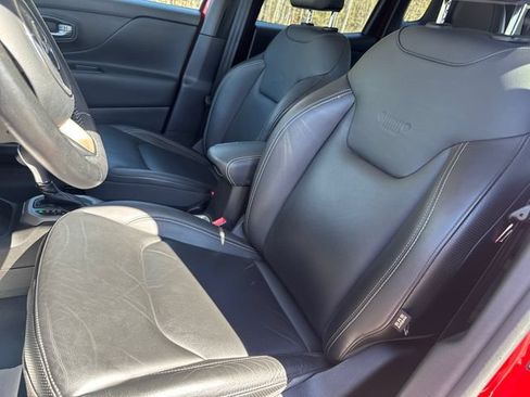 Used 2016 Jeep Renegade Limited AWD/4WD image 13