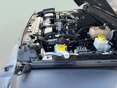 Used 2020 Jeep Gladiator Sport w/ Quick Order Package 24S image 44