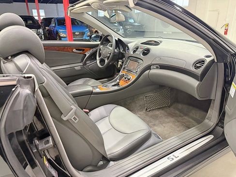 Used 2005 Mercedes-Benz SL 500 image 37