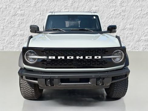 Used 2024 Ford Bronco Wildtrak image 8
