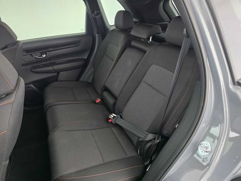 Used 2025 Honda CR-V Sport image 17